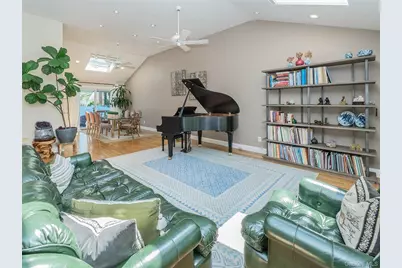 56 Soundview Drive, Port Washington, NY 11050 - Photo 5
