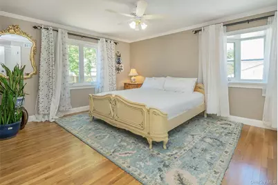 56 Soundview Drive, Port Washington, NY 11050 - Photo 21