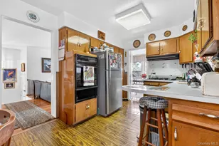 25-07 148th St, Flushing, NY 11354 - Photo 13