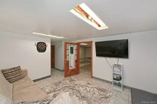 1254 Parkwood Dr, Merrick, NY 11566 - Photo 25