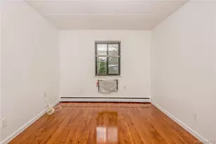 1494 Shore Dr, Bronx, NY 10465 - Photo 17