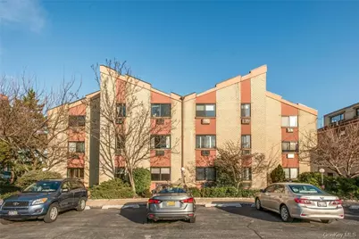 1494 Shore Drive #7F, Bronx, NY 10465 - Photo 3