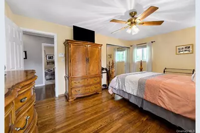 15 6th Avenue, Farmingdale, NY 11735 - Photo 21