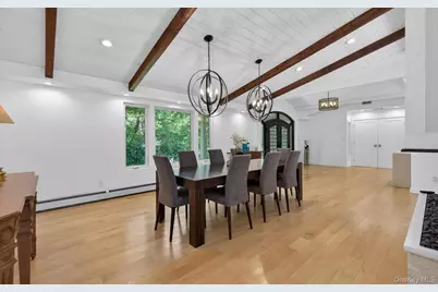 18 W Mall Drive, Huntington, NY 11743 - Photo 5