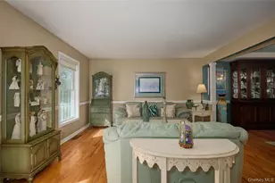 37 Angelo Blvd, Poughkeepsie, NY 12603 - Photo 11