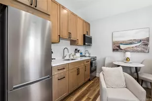 2 Sunderland St, Melville, NY 11747 - Photo 41