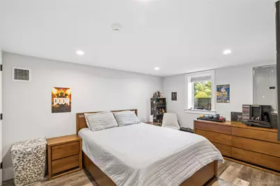 2 Sunderland Street, Melville, NY 11747 - Photo 25