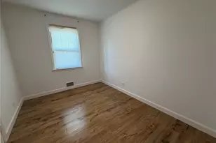 58-04 264th St, Flushing, NY 11362 - Photo 5