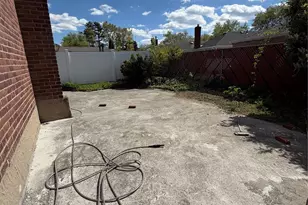 58-04 264th St, Flushing, NY 11362 - Photo 23