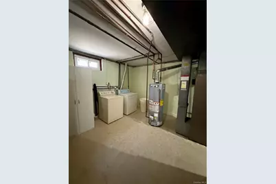 58-04 264th Street, Flushing, NY 11362 - Photo 13