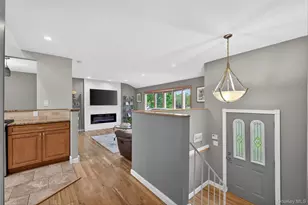 27 Frontier Ln, East Northport, NY 11731 - Photo 5