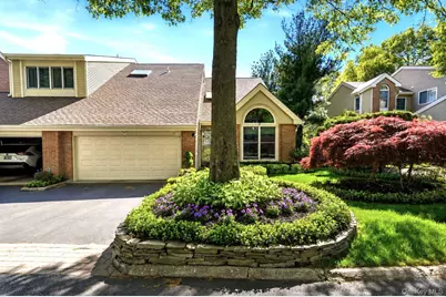 31 Willow Ridge Drive, Smithtown, NY 11787 - Photo 1
