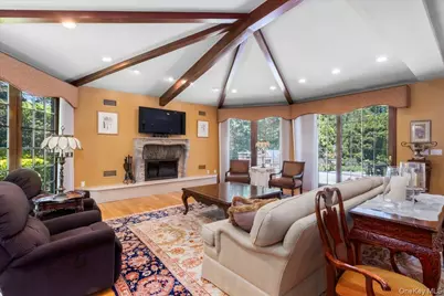 79 Aldershot Lane, Manhasset, NY 11030 - Photo 13