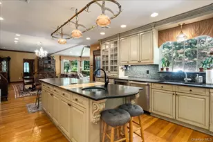 79 Aldershot Ln, Manhasset, NY 11030 - Photo 11