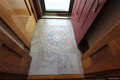 65-10 78th Street, Middle Village, NY 11379 - Photo 5
