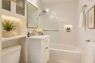 82-15 Queens Blvd, Elmhurst, NY 11373 - Photo 19