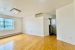 82-15 Queens Blvd, Elmhurst, NY 11373 - Photo 17