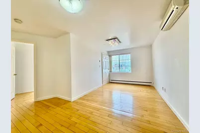 82-15 Queens Boulevard #PH-B, Elmhurst, NY 11373 - Photo 15