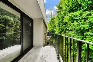 130 Colonial Pkwy, Yonkers, NY 10710 - Photo 17