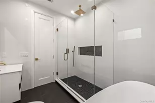 7 Sherwood Ave, Spring Valley, NY 10977 - Photo 29