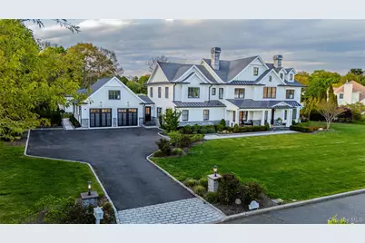 5 Dupont Court, Dix Hills, NY 11746 - Photo 1
