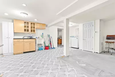 430 Turneur Avenue, Bronx, NY 10473 - Photo 33