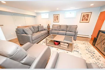 248 Fendale Street, Franklin Square, NY 11010 - Photo 17