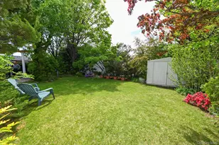 248 Fendale St, Franklin Square, NY 11010 - Photo 25