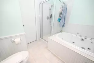 248 Fendale St, Franklin Square, NY 11010 - Photo 13