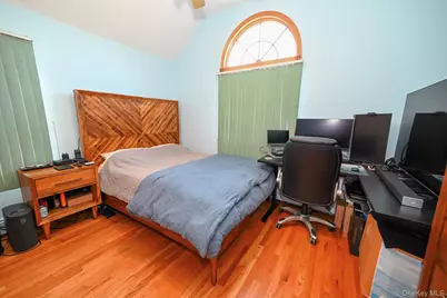 248 Fendale Street, Franklin Square, NY 11010 - Photo 15