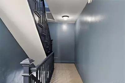811 Courtlandt Avenue, Bronx, NY 10451 - Photo 25