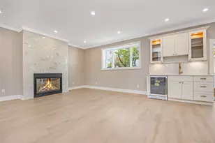 224 Oconnell St, Massapequa Park, NY 11762 - Photo 9