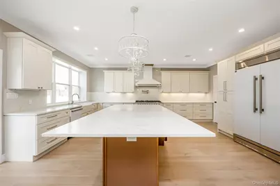 224 Oconnell Street, Massapequa Park, NY 11762 - Photo 13
