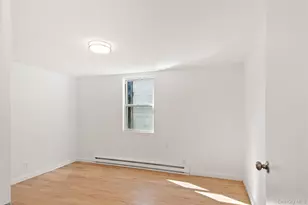 811 Courtlandt Ave, Bronx, NY 10451 - Photo 17