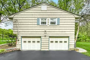 32 Charlotte Dr, Spring Valley, NY 10977 - Photo 3