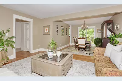 245 W Central Avenue, Pearl River, NY 10965 - Photo 9