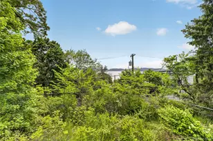 1225 Albany Post Rd, Croton on Hudson, NY 10520 - Photo 45