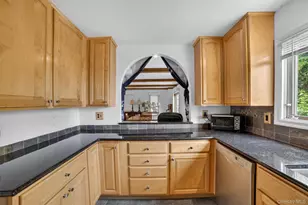 1225 Albany Post Rd, Croton on Hudson, NY 10520 - Photo 21