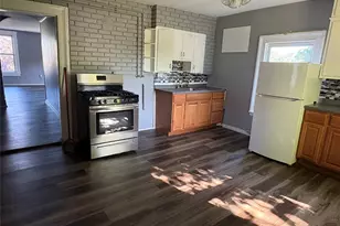 2 Park Pl, Poughkeepsie, NY 12601 - Photo 11