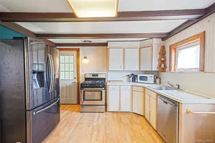 2958 Court St, Oceanside, NY 11572 - Photo 19