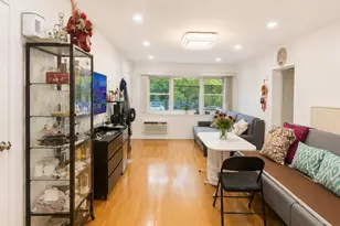 70-12 Kissena Blvd, Flushing, NY 11367 - Photo 3