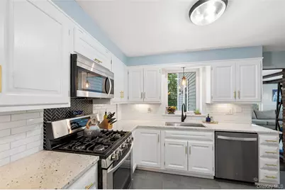 2197 Pine Street, Wantagh, NY 11793 - Photo 19