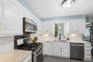 2197 Pine St, Wantagh, NY 11793 - Photo 19
