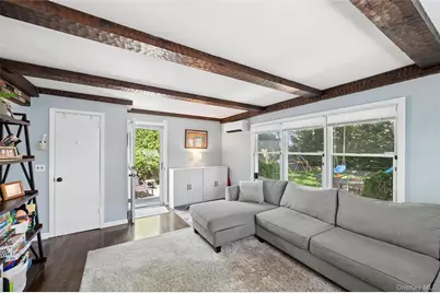 2197 Pine Street, Wantagh, NY 11793 - Photo 15