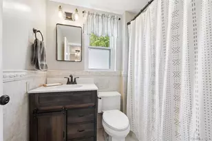 2197 Pine St, Wantagh, NY 11793 - Photo 35