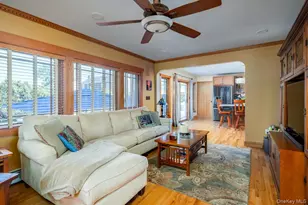 100 Byron Rd, Merrick, NY 11566 - Photo 7