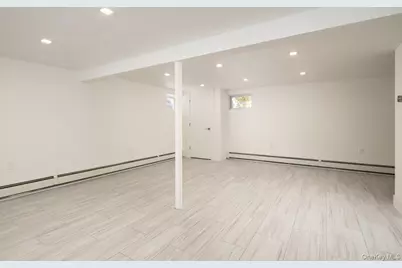 100 Byron Road, Merrick, NY 11566 - Photo 27