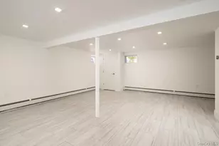 100 Byron Rd, Merrick, NY 11566 - Photo 27