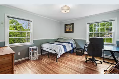 31 Burns Place, Briarcliff Manor, NY 10510 - Photo 19