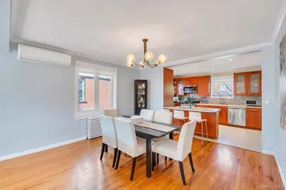 6210 Boelsen Crescent, Rego Park, NY 11374 - Photo 9